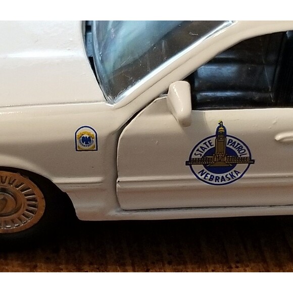 Nebraska State Patrol Road Champs die cast police car 1:43 scale - Picture 3 of 12